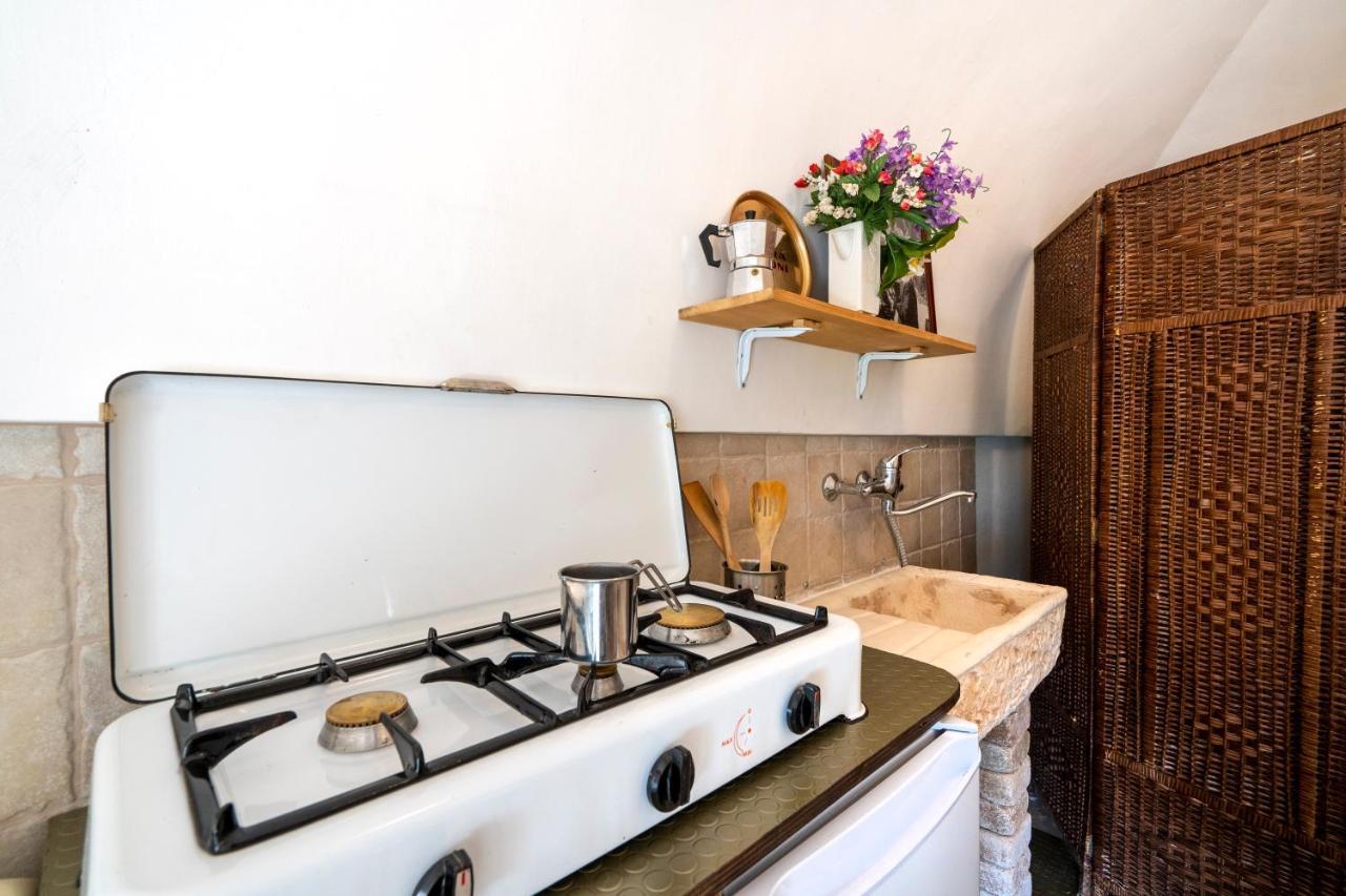 Trulli Dimora Palmisano Apartment Locorotondo Bagian luar foto